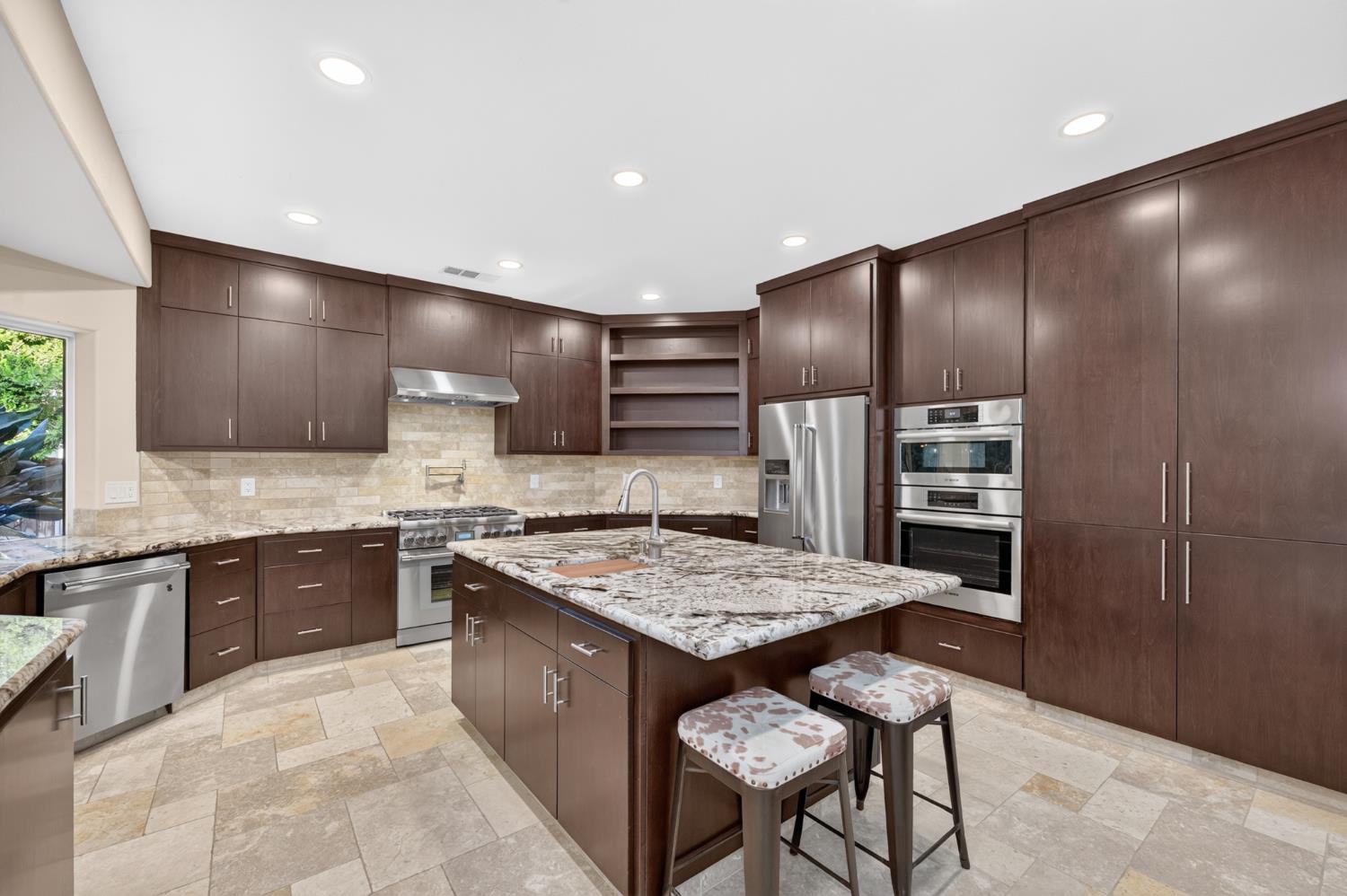 2754 W Alluvial, Fresno, CA 93711