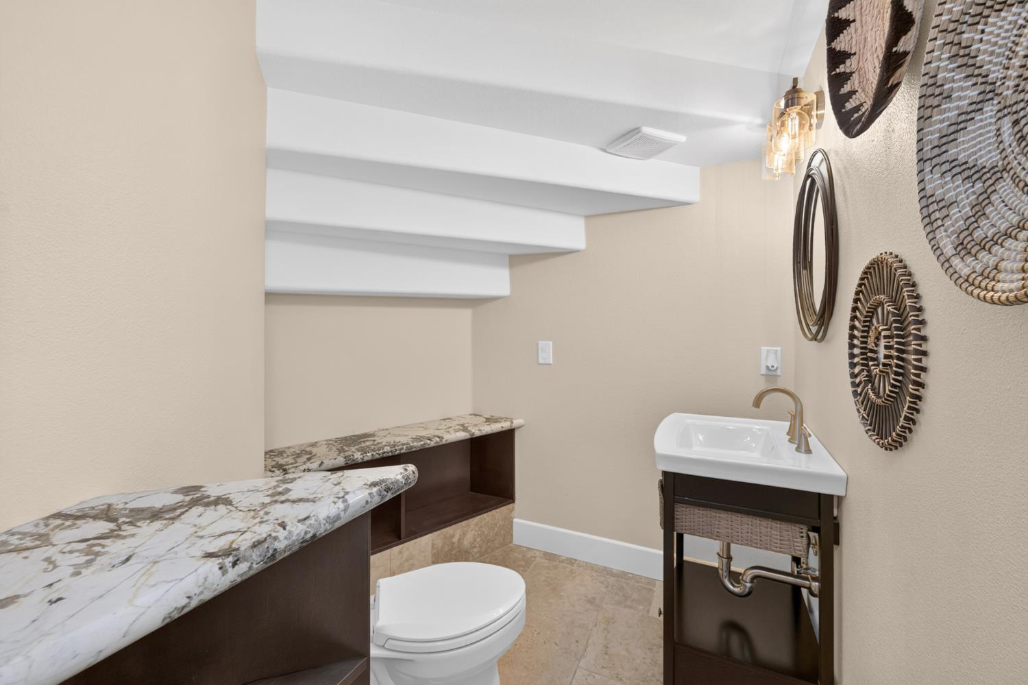 2754 W Alluvial, Fresno, CA 93711