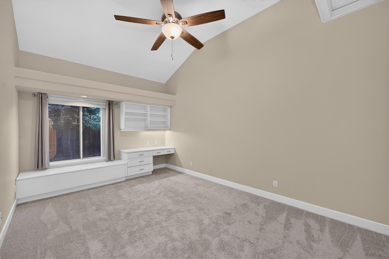2754 W Alluvial, Fresno, CA 93711