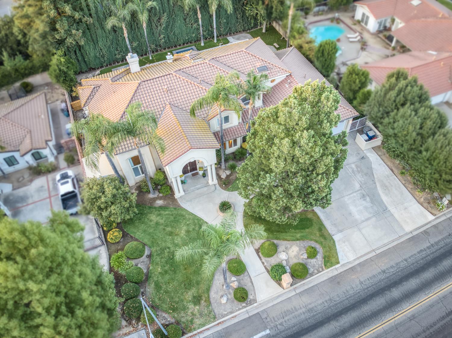 2754 W Alluvial, Fresno, CA 93711