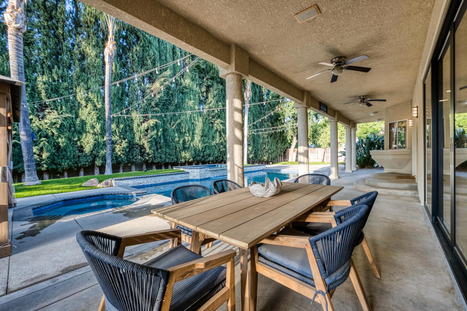 2754 W Alluvial, Fresno, CA 93711