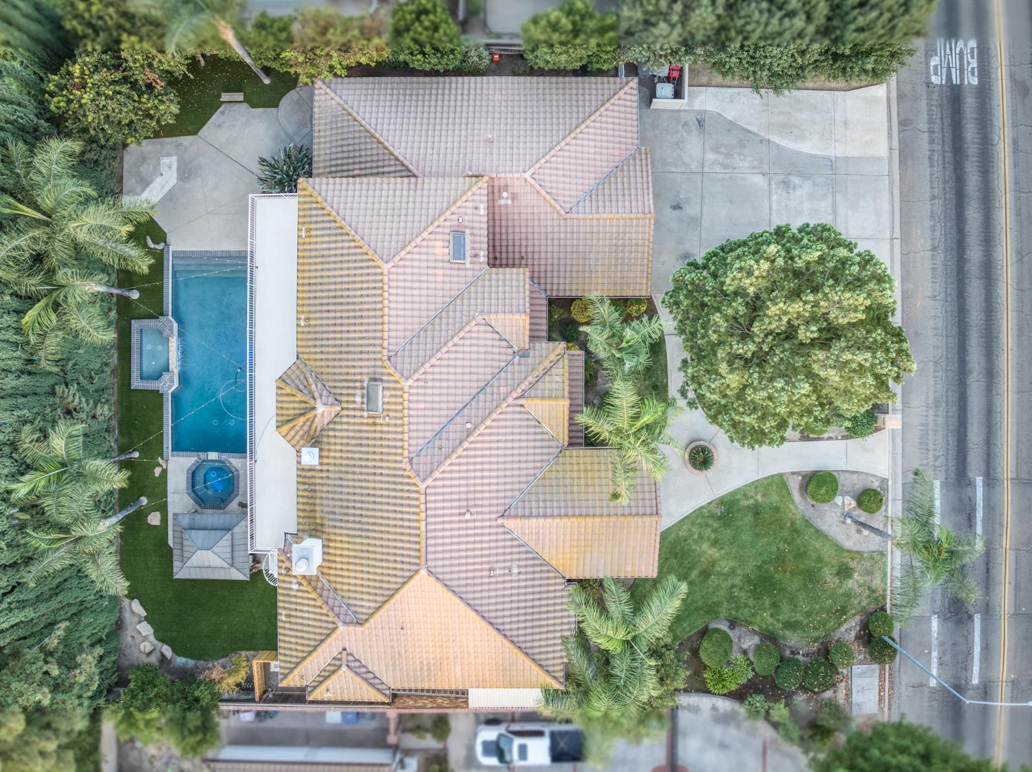 2754 W Alluvial, Fresno, CA 93711