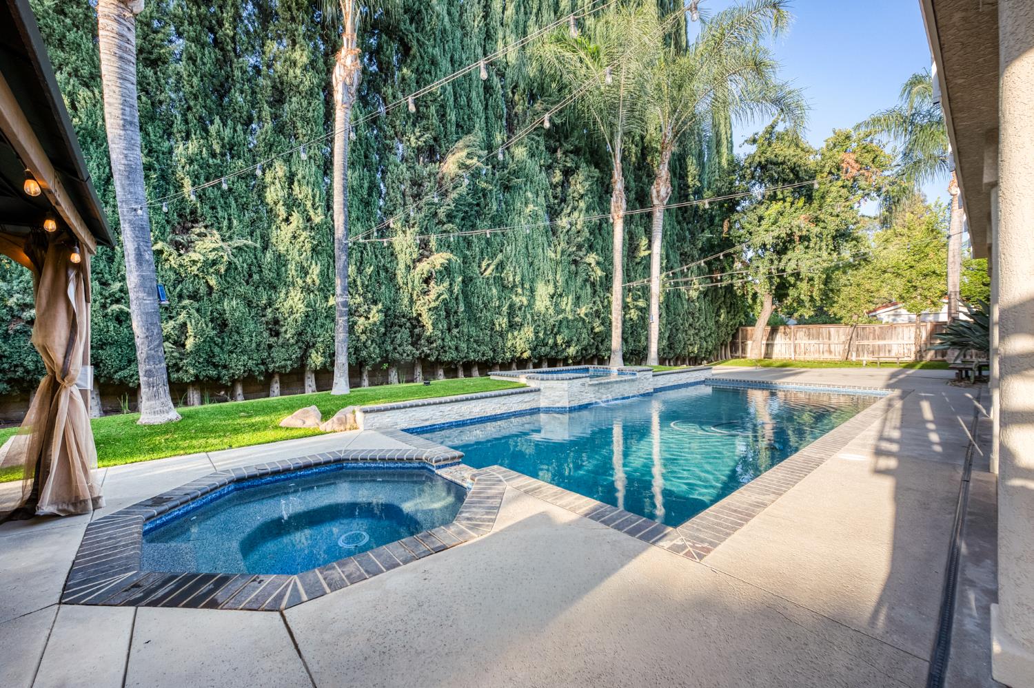2754 W Alluvial, Fresno, CA 93711