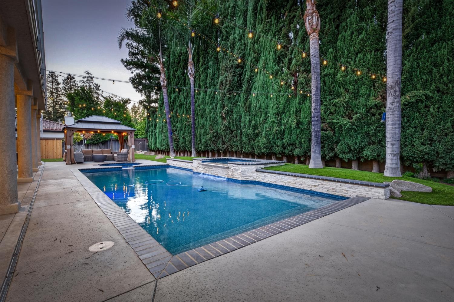 2754 W Alluvial, Fresno, CA 93711