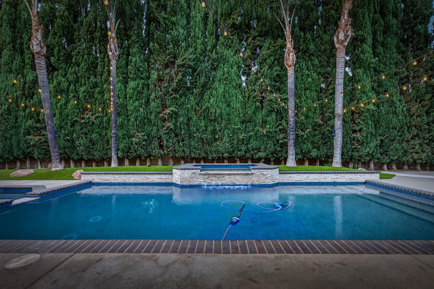 2754 W Alluvial, Fresno, CA 93711
