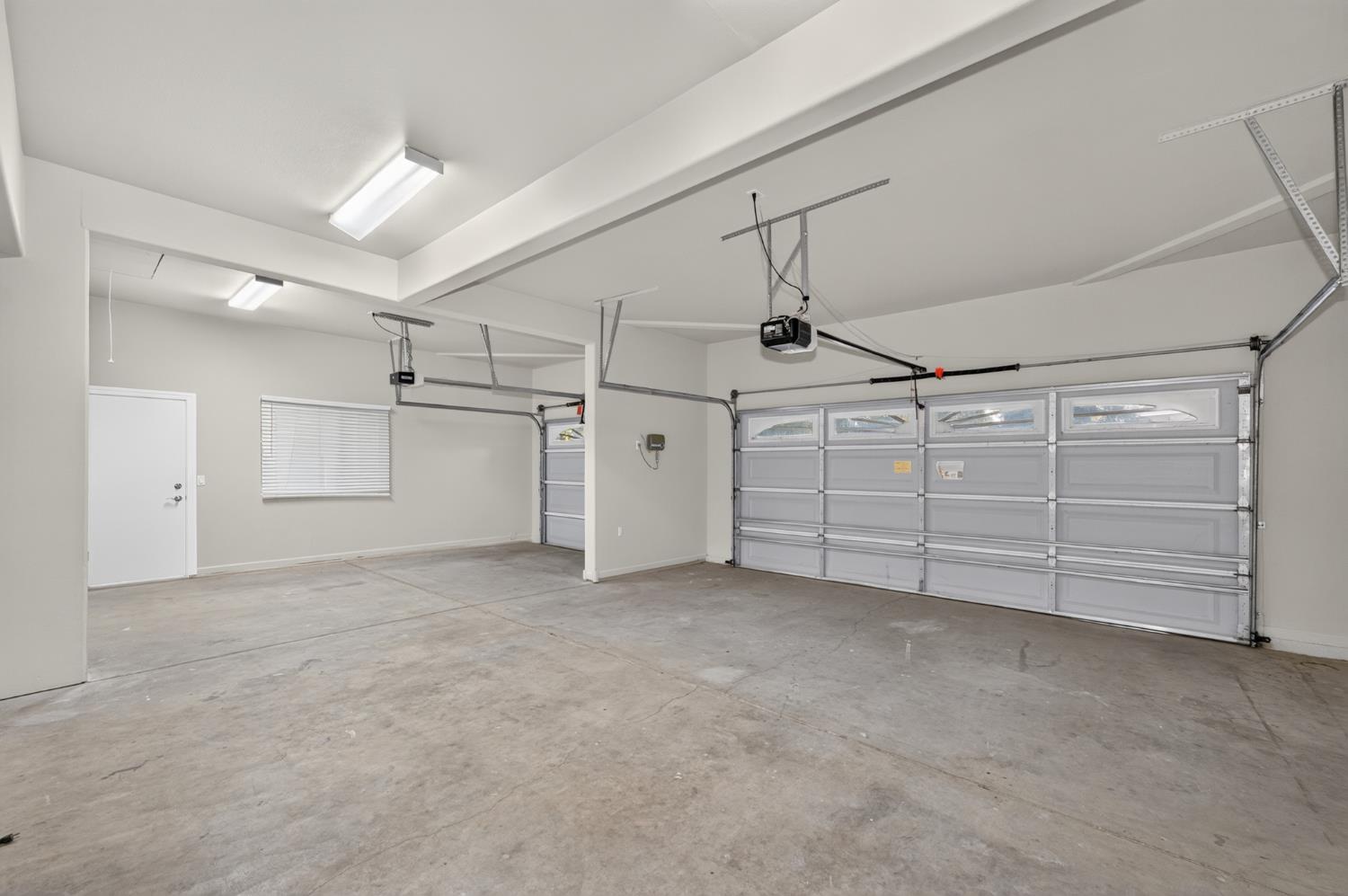 2754 W Alluvial, Fresno, CA 93711