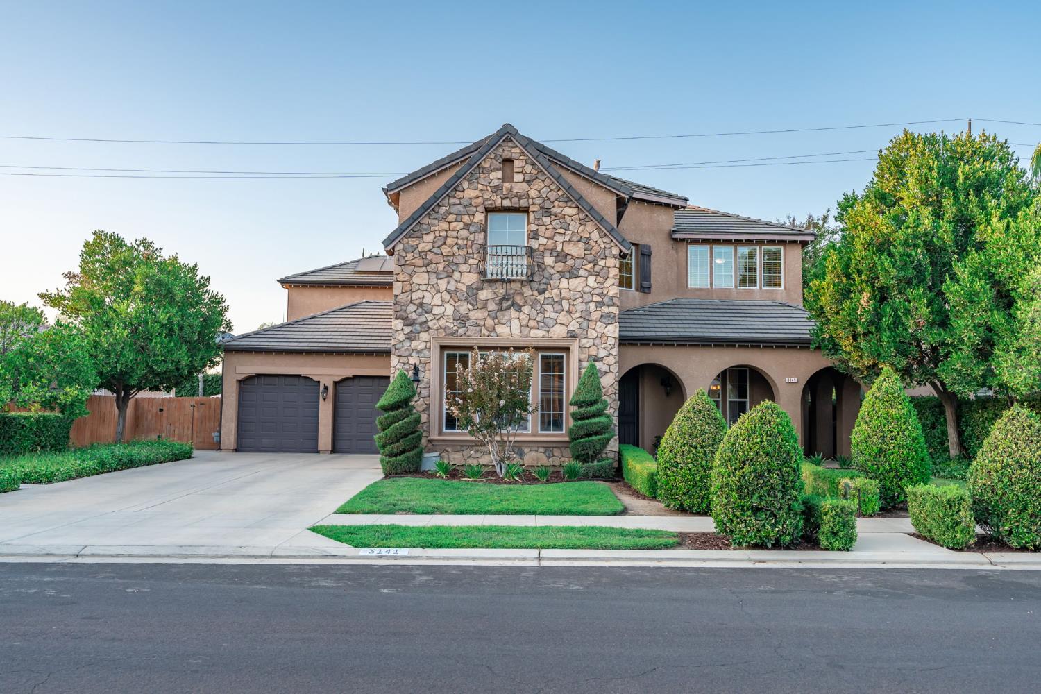 3141 Serena Ave, Clovis, CA 93619