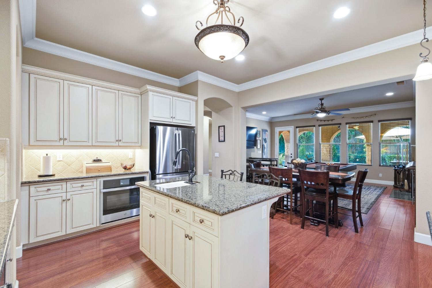 3141 Serena Ave, Clovis, CA 93619