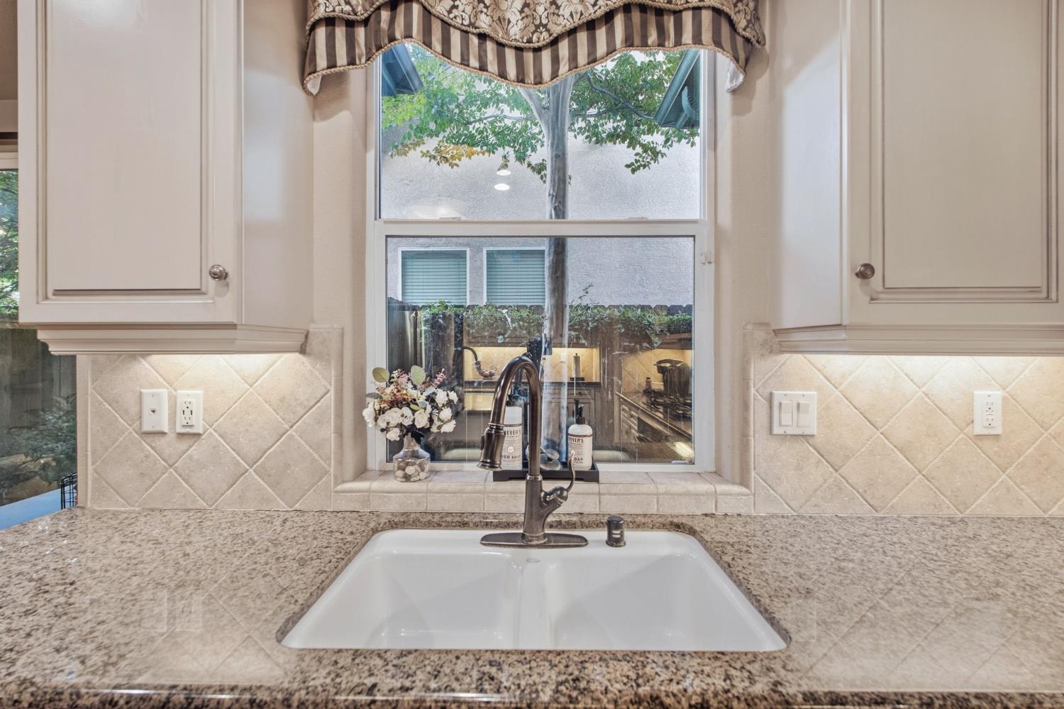 3141 Serena Ave, Clovis, CA 93619
