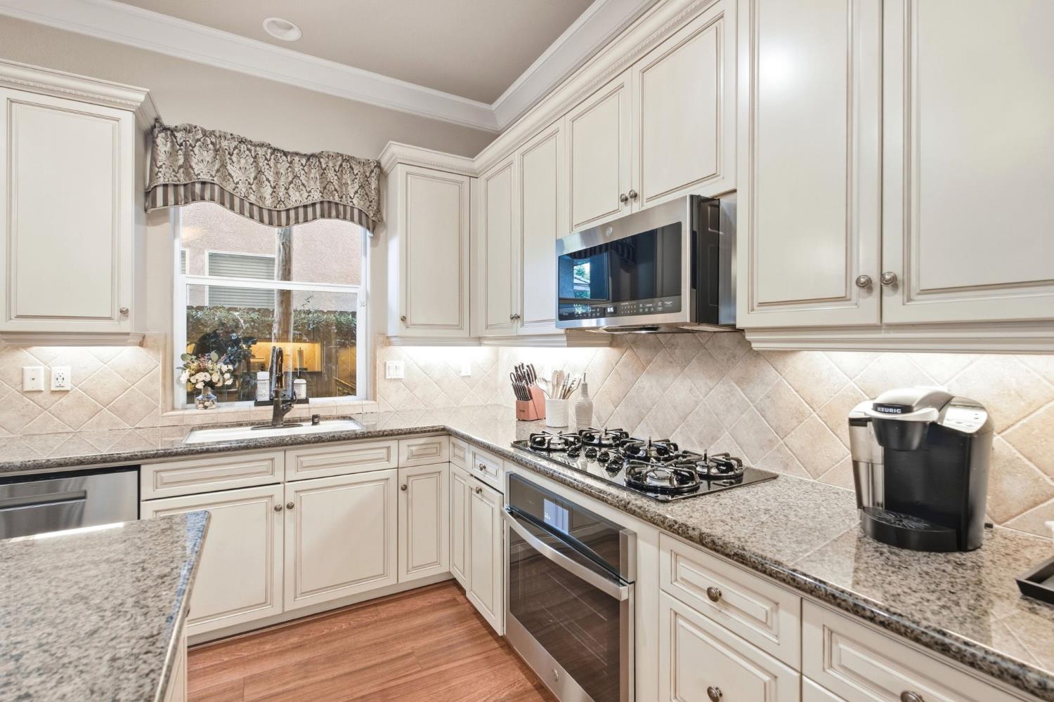 3141 Serena Ave, Clovis, CA 93619