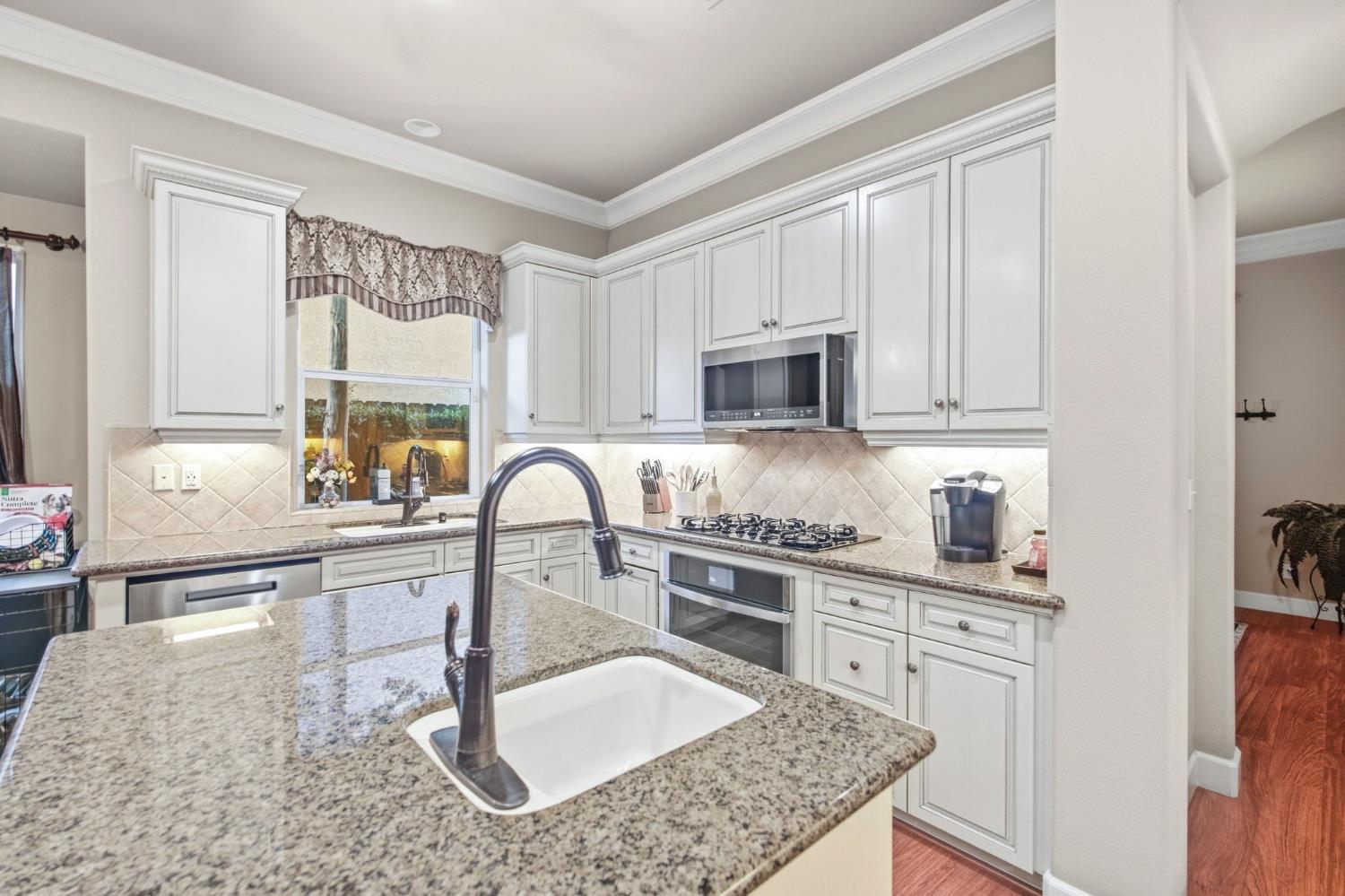 3141 Serena Ave, Clovis, CA 93619