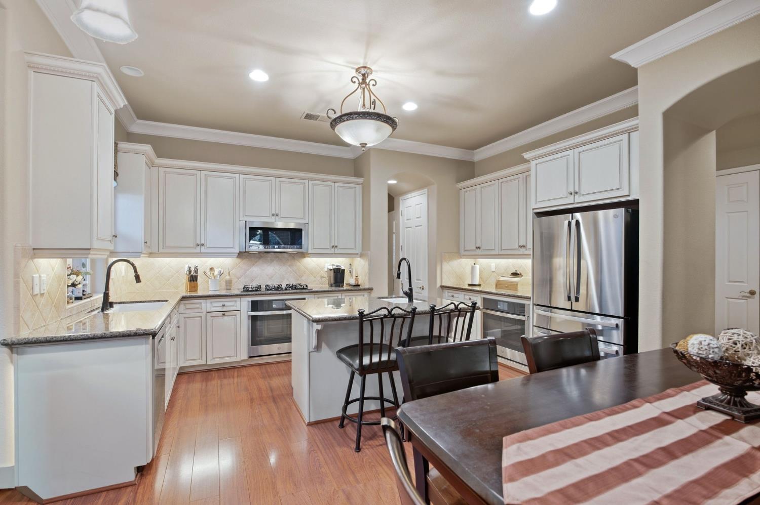 3141 Serena Ave, Clovis, CA 93619
