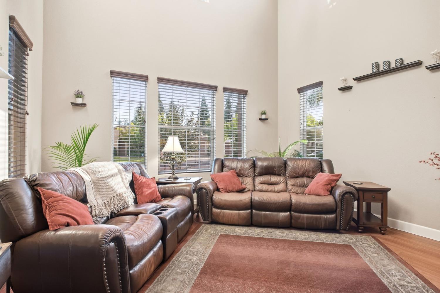 3141 Serena Ave, Clovis, CA 93619