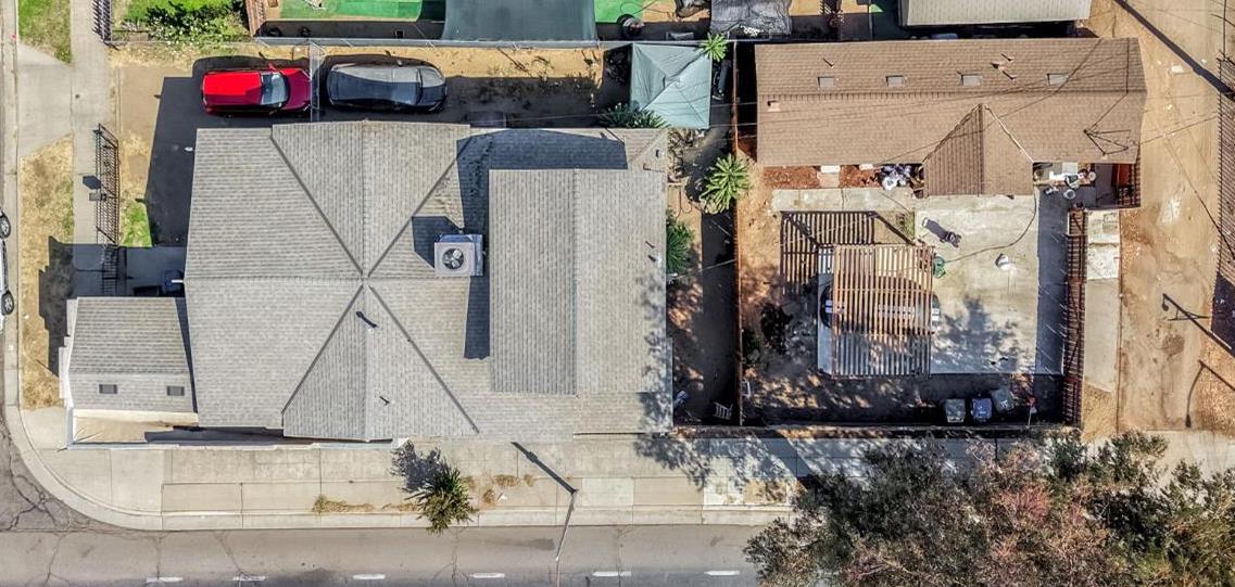 326 N 1st St, Fresno, CA 93702