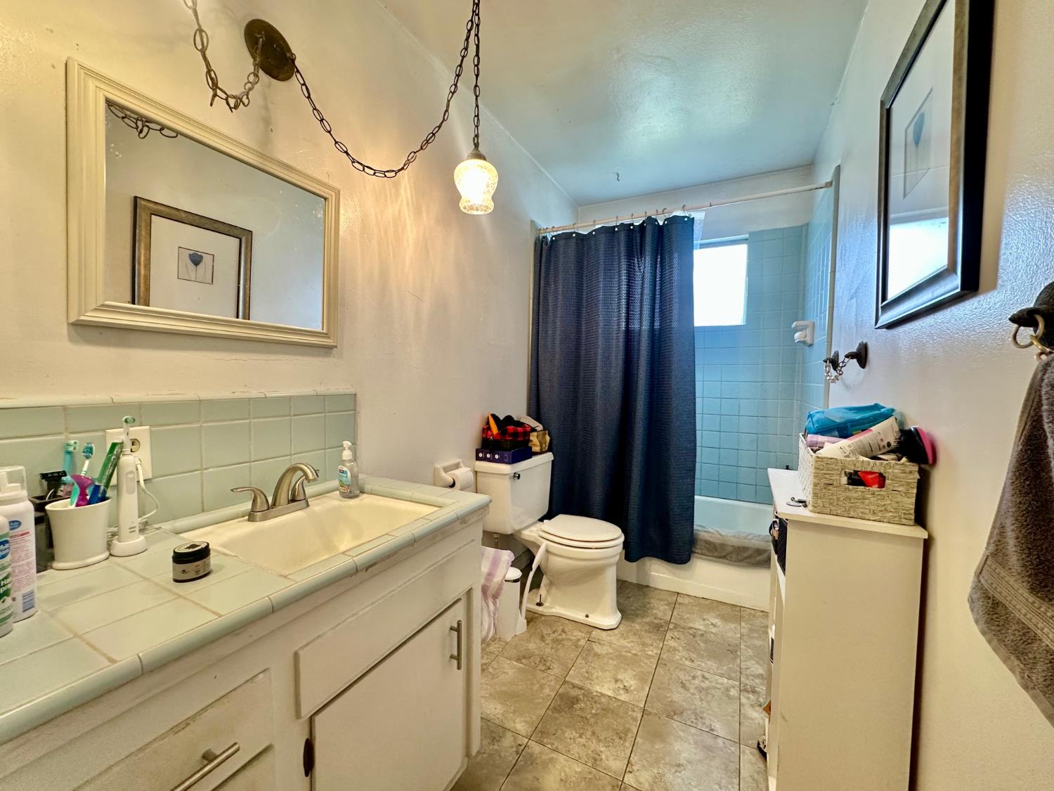 405 W Rialto Ave, Clovis, CA 93612