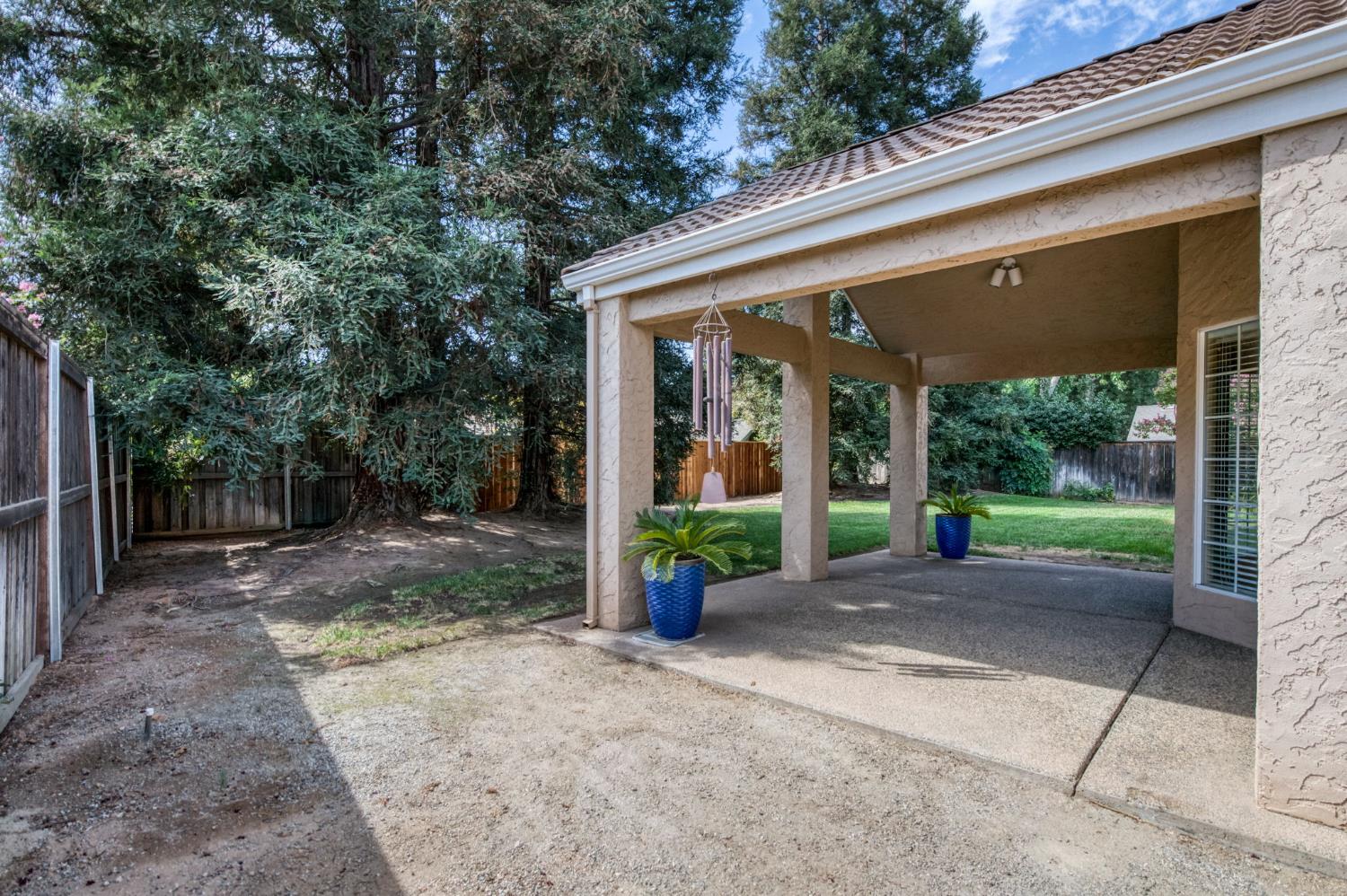 1453 E Decatur Ave, Fresno, CA 93720