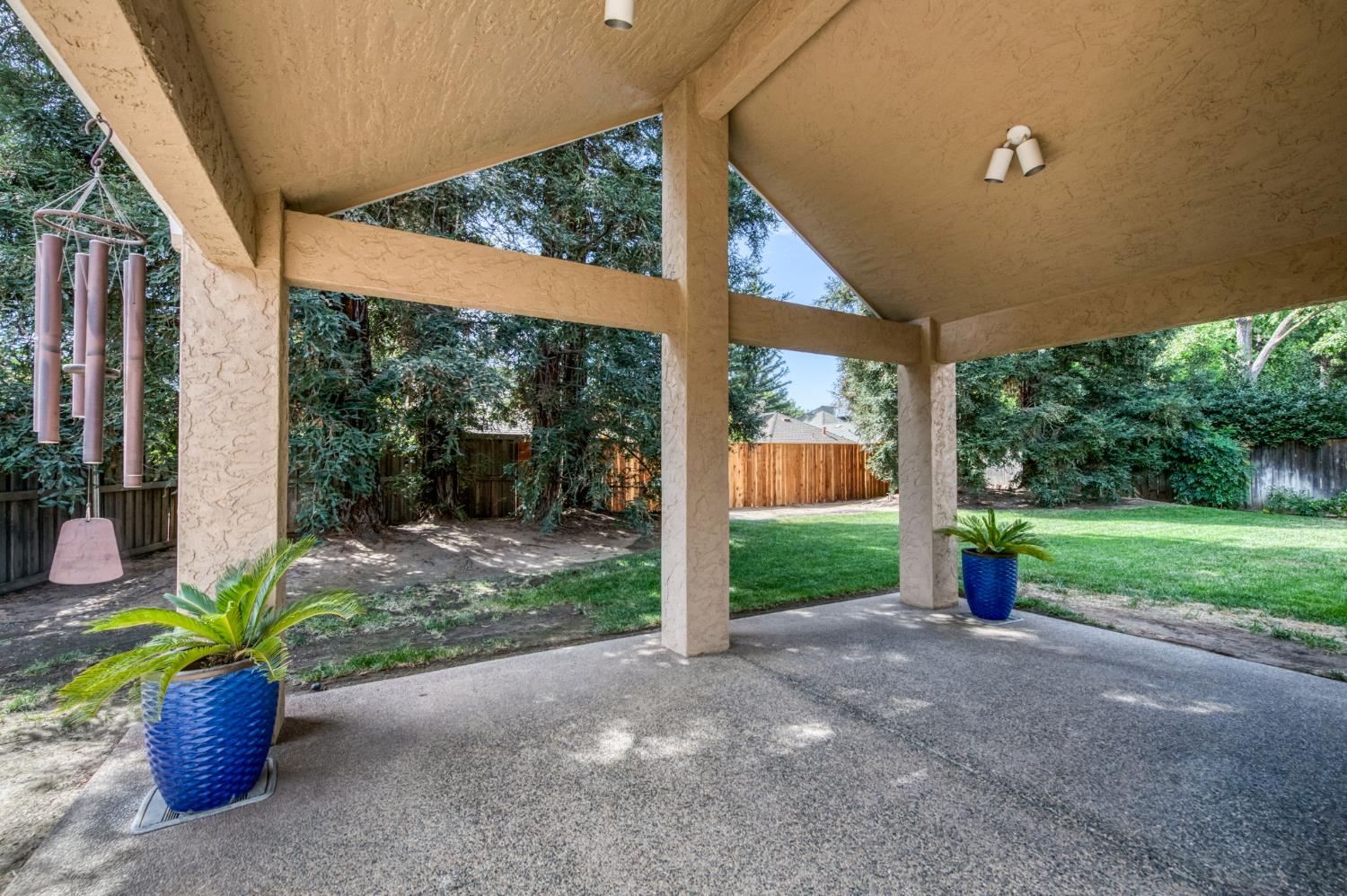 1453 E Decatur Ave, Fresno, CA 93720