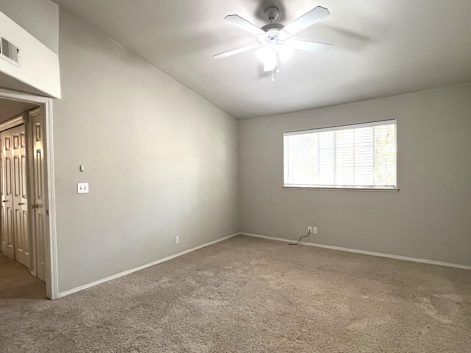 1542 E Alluvial Ave #242, Fresno, CA 93720