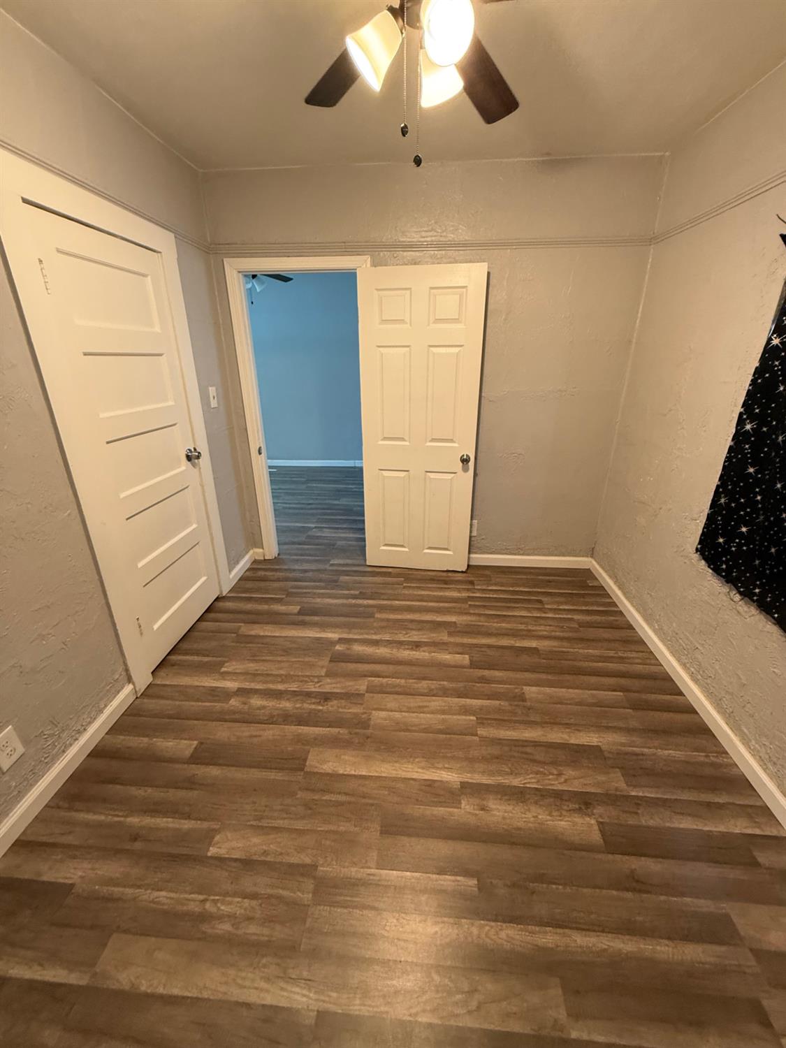 817 S 8Th St, Fresno, CA 93702
