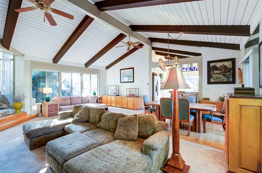 21197 Tollhouse Rd, Clovis, CA 93619