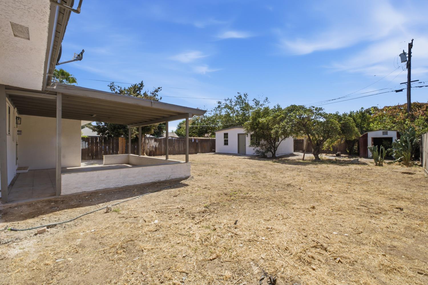 4782 E Nevada Ave, Fresno, CA 93702