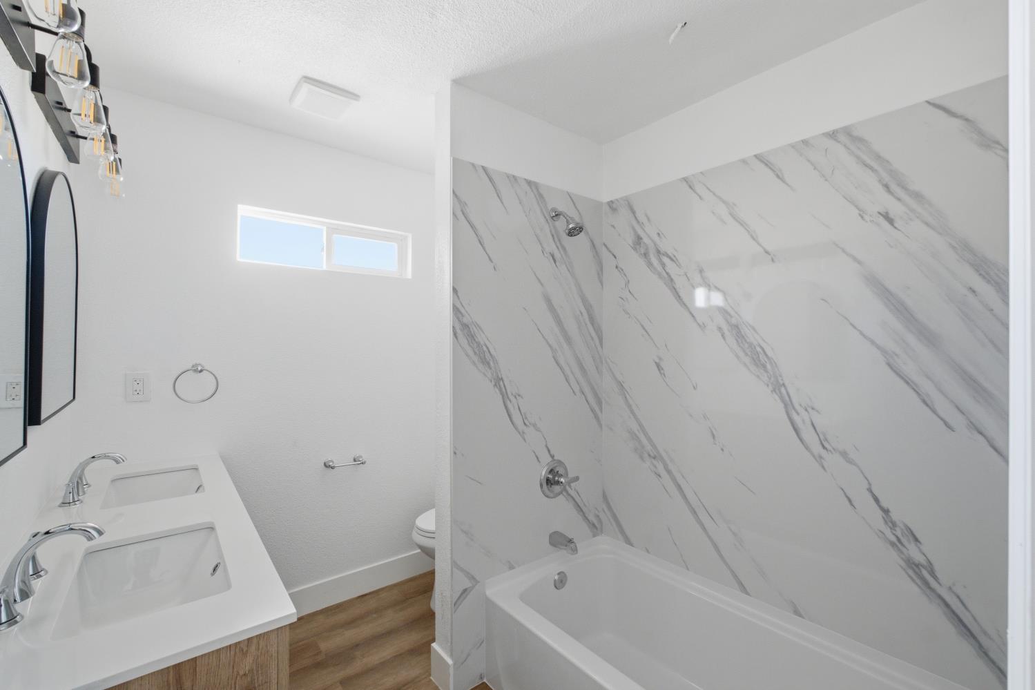 4782 E Nevada Ave, Fresno, CA 93702