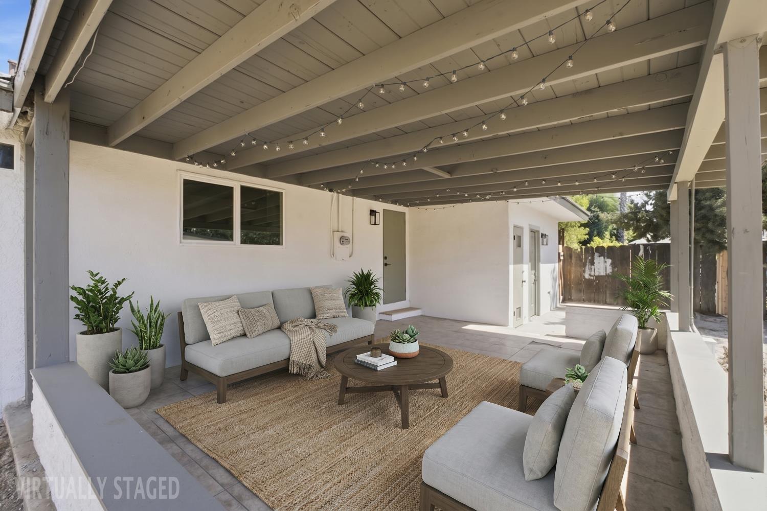 4782 E Nevada Ave, Fresno, CA 93702