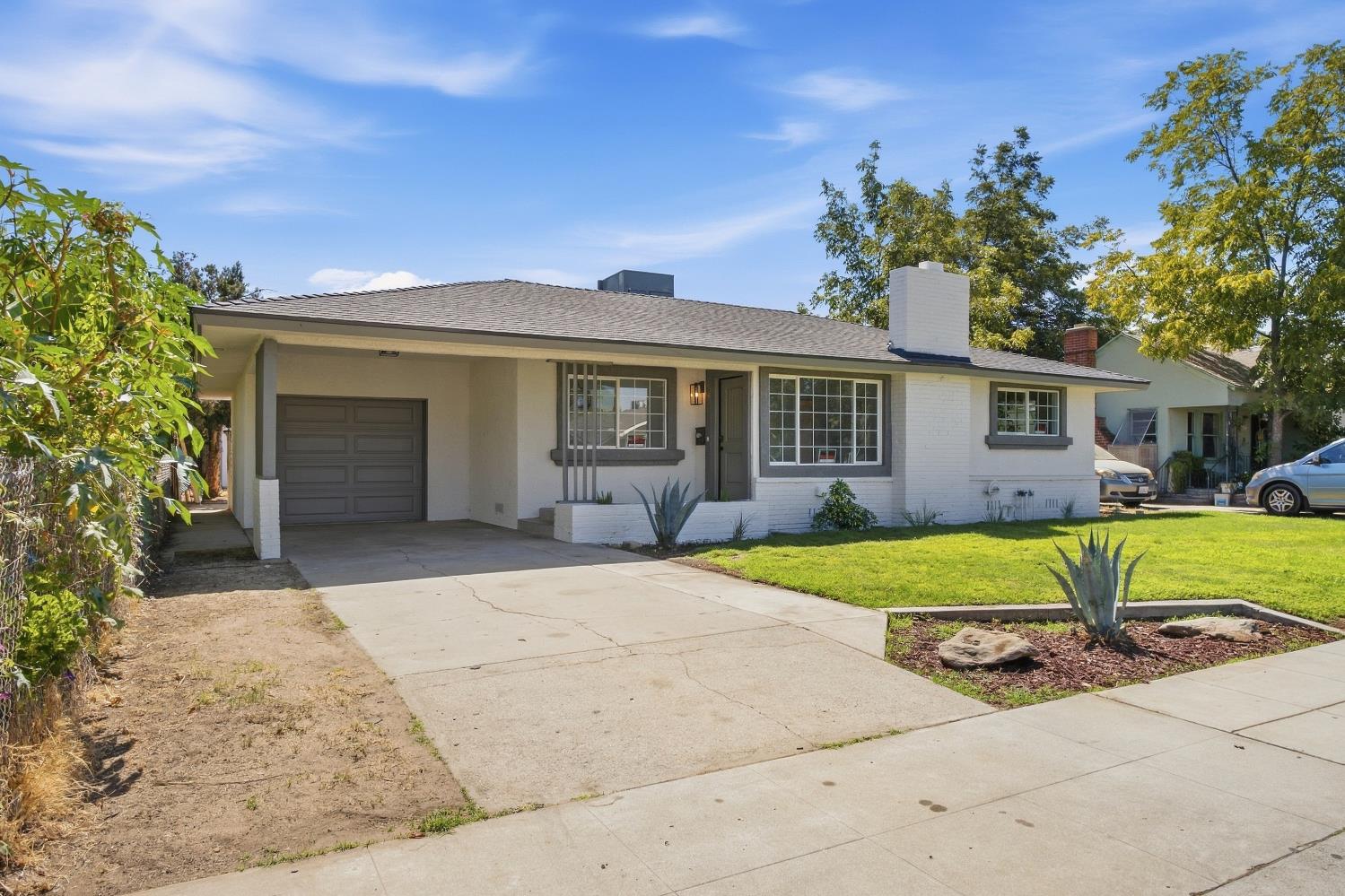 4782 E Nevada Ave, Fresno, CA 93702