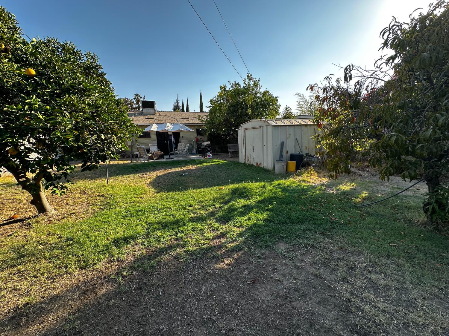4127 E Nevada Ave, Fresno, CA 93702