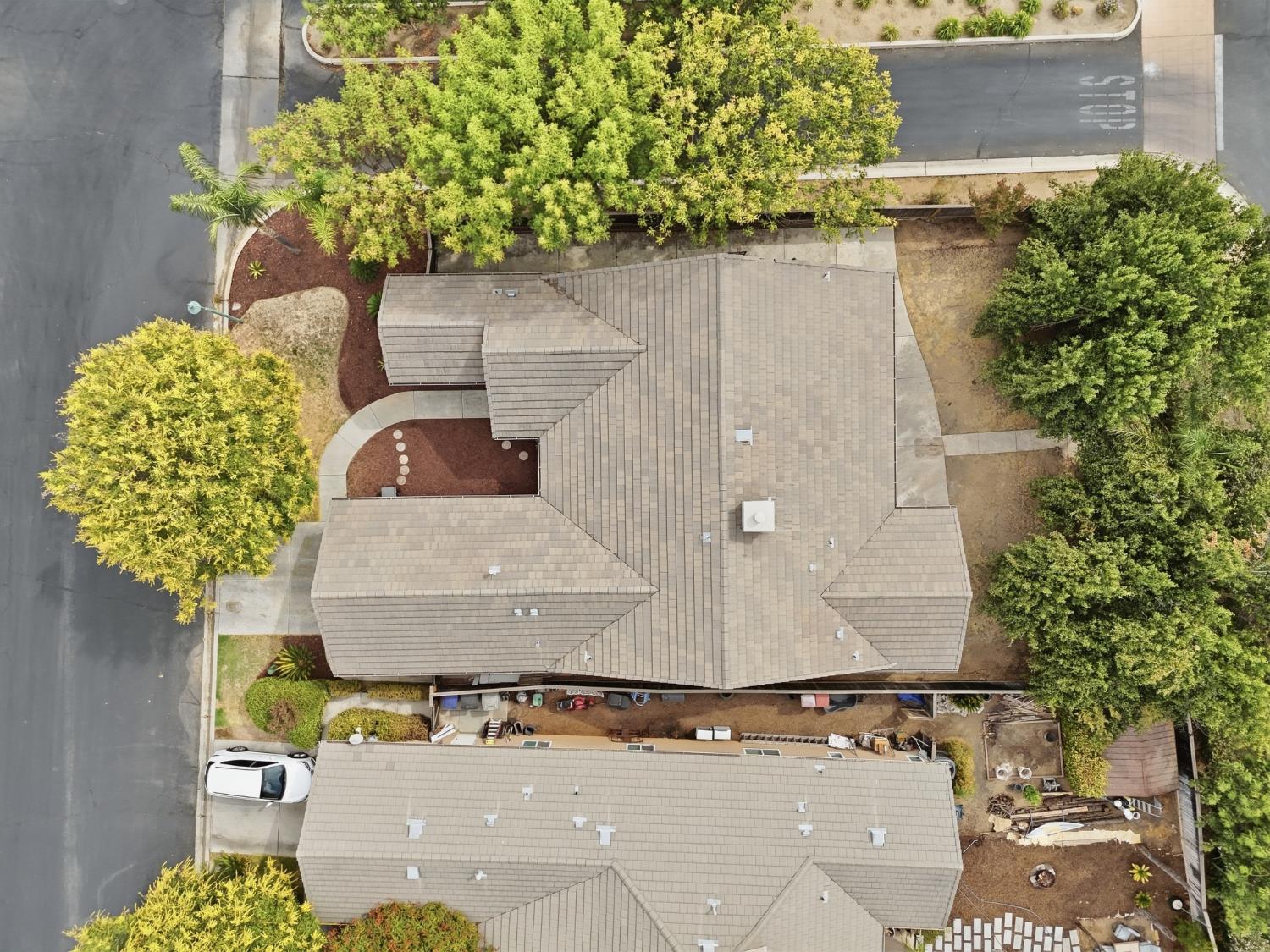 4769 N Emerald Peak Dr, Clovis, CA 93619