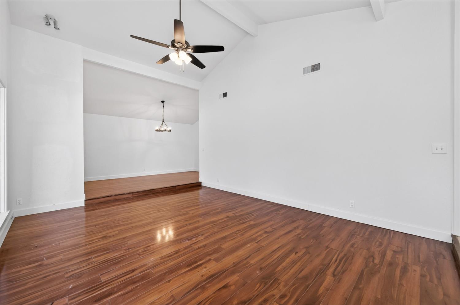 2527 W San Madele Ave, Fresno, CA 93711