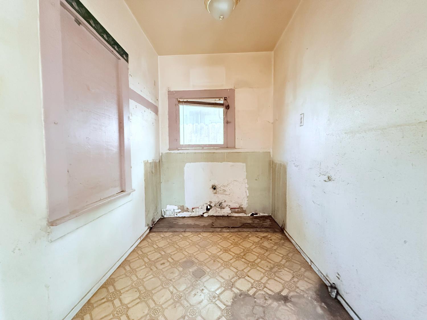 2531 C St, Selma, CA 93662