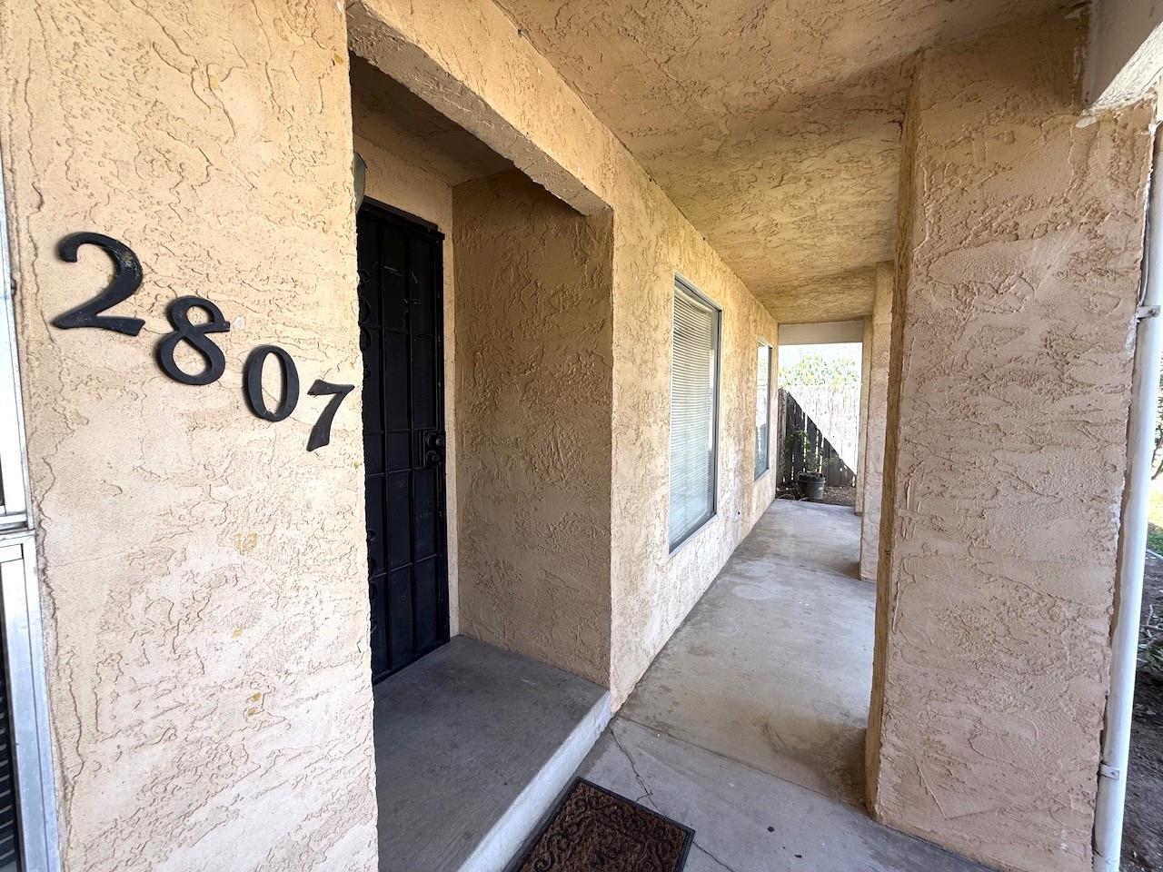 2807 E Norman, Visalia, CA 93292
