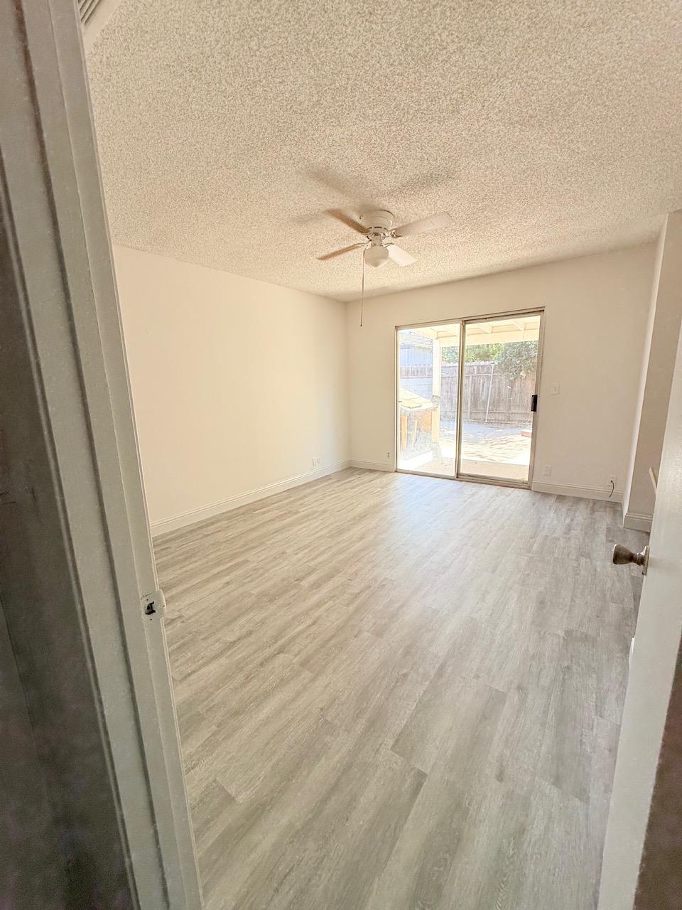2807 E Norman, Visalia, CA 93292