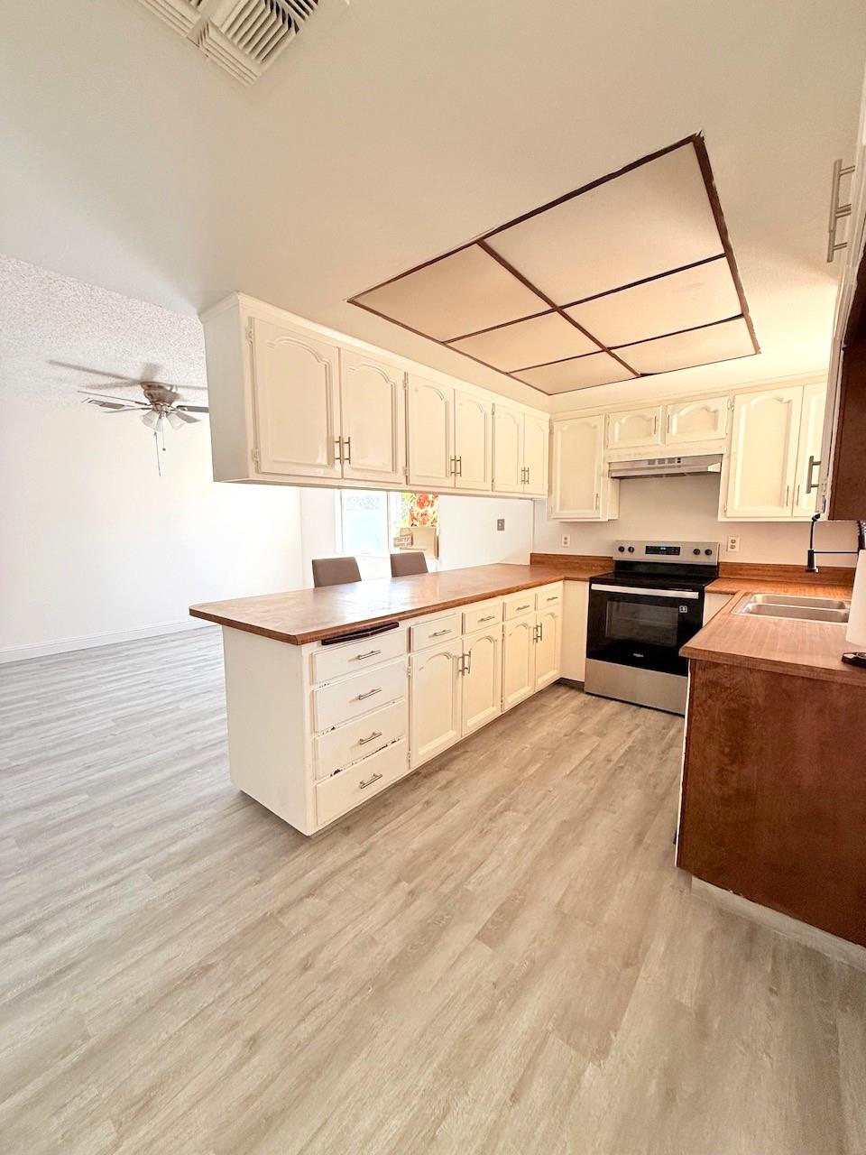 2807 E Norman, Visalia, CA 93292