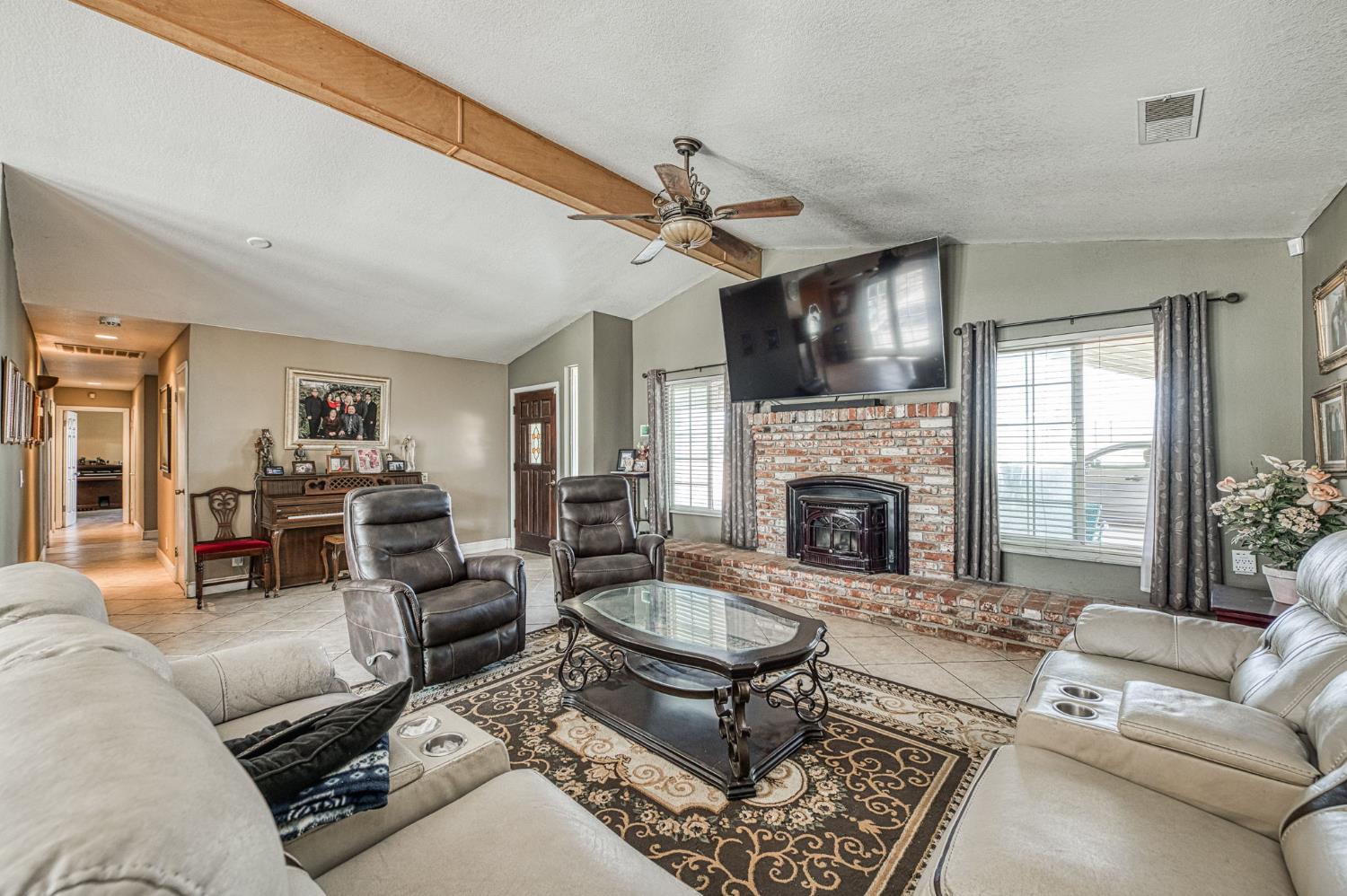 34786 Avenue 15, Madera, CA 93636