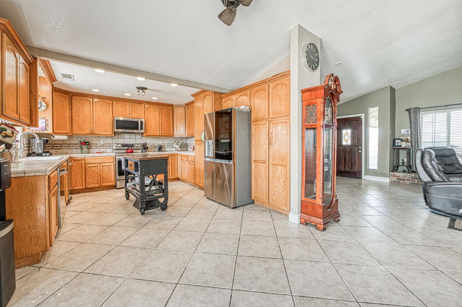 34786 Avenue 15, Madera, CA 93636