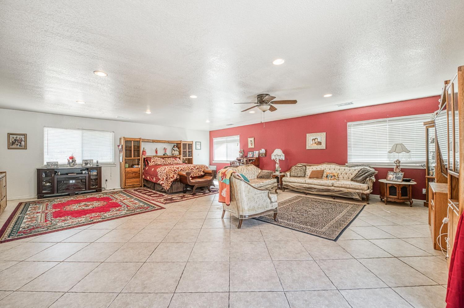 34786 Avenue 15, Madera, CA 93636