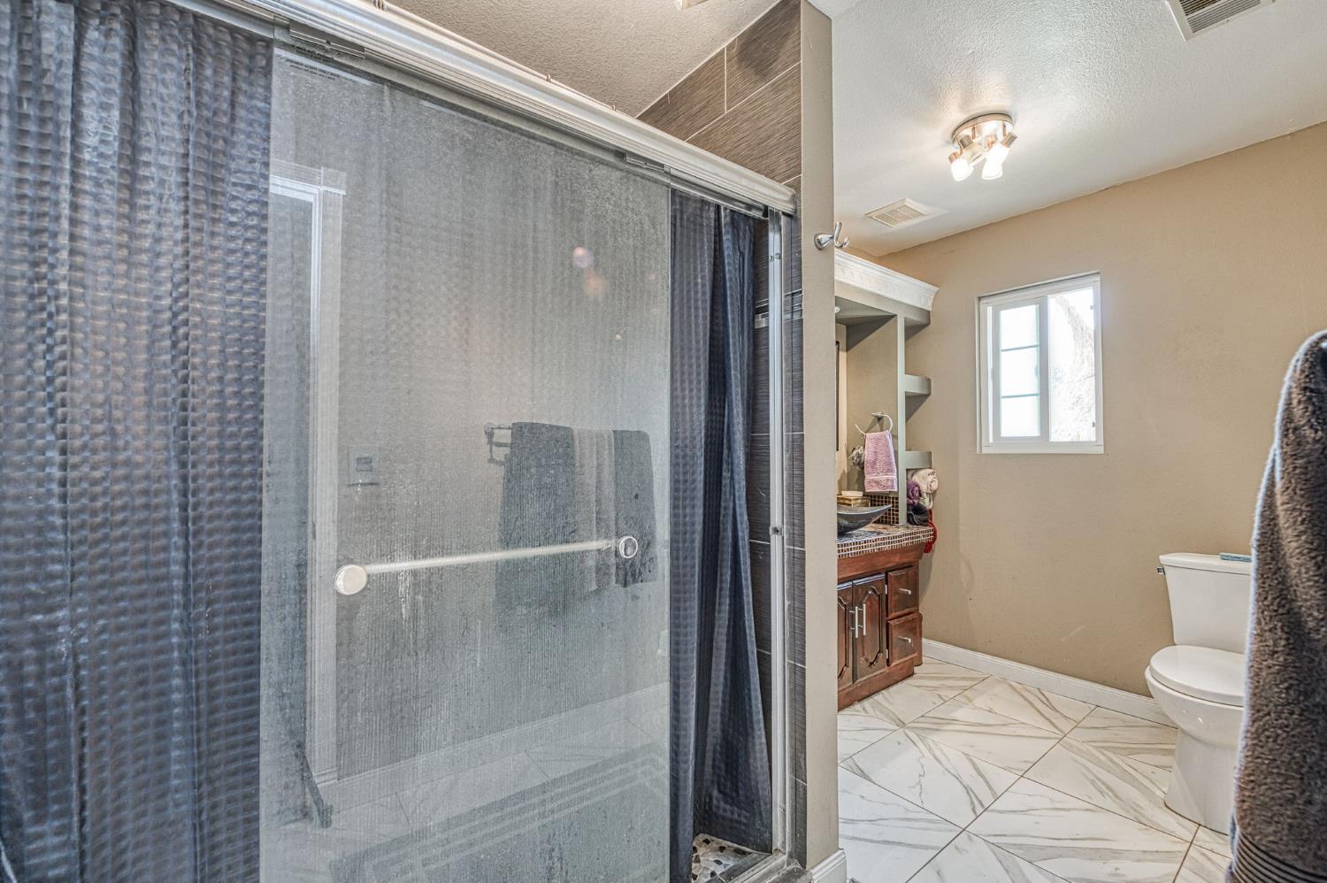 34786 Avenue 15, Madera, CA 93636