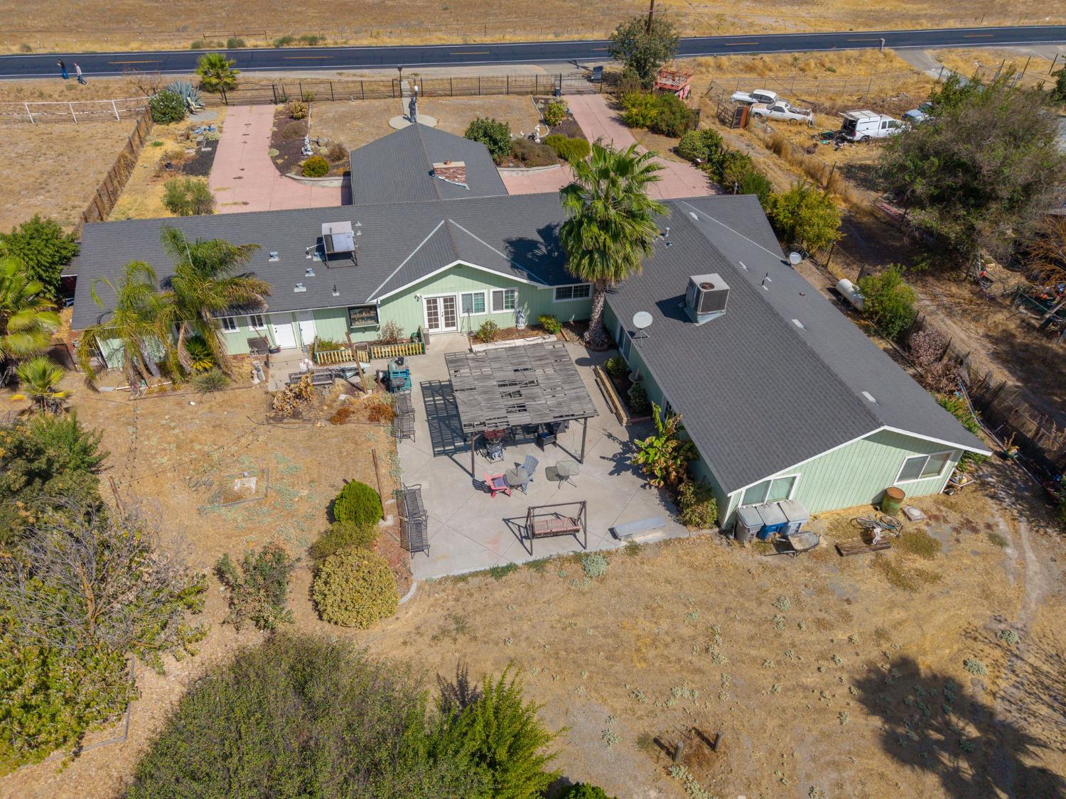 34786 Avenue 15, Madera, CA 93636