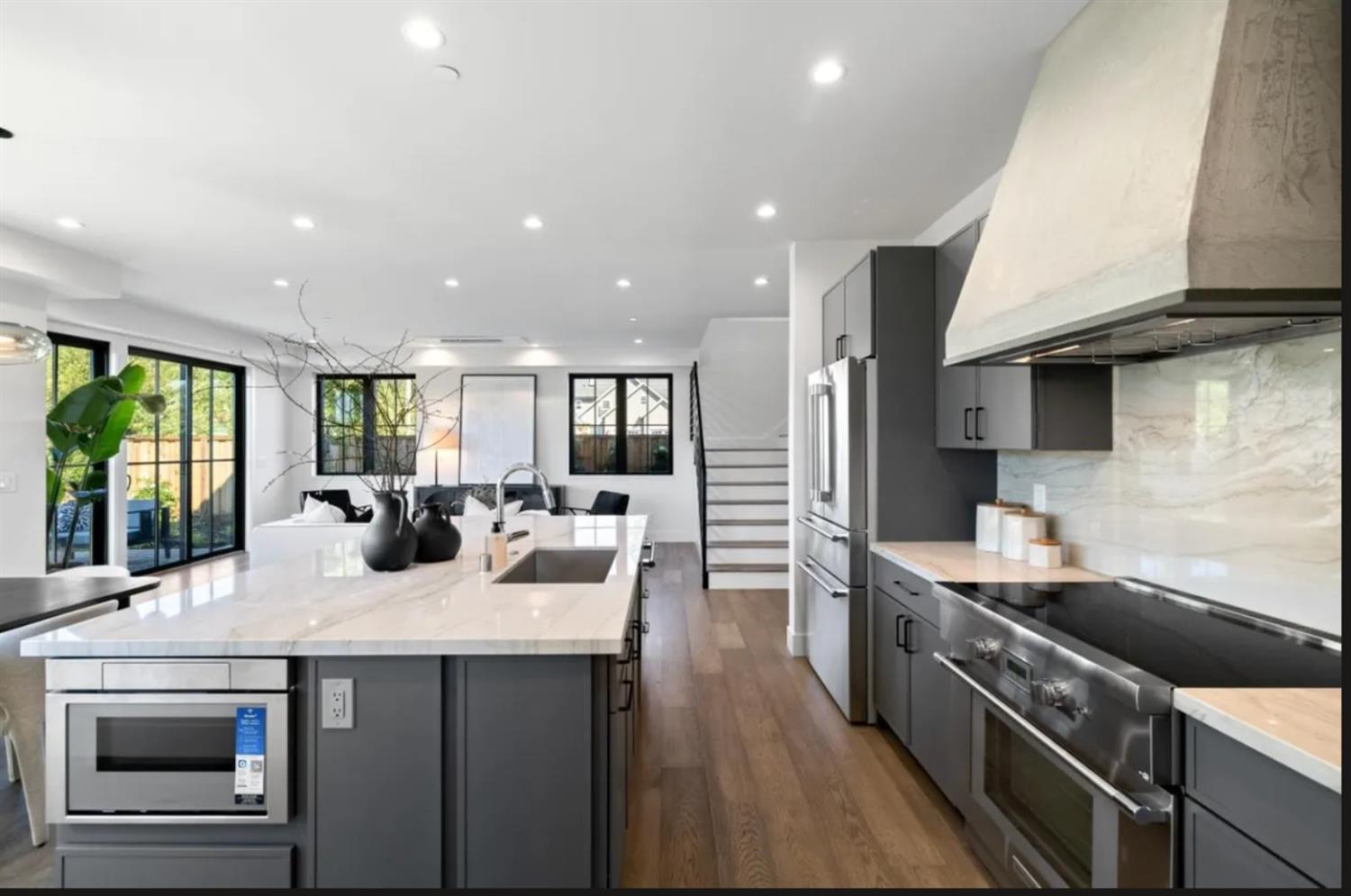 587 Creekside Ct, Half Moon Bay, CA 94019
