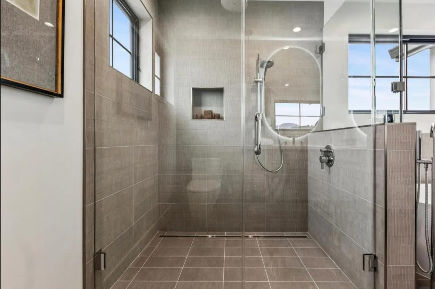587 Creekside Ct, Half Moon Bay, CA 94019