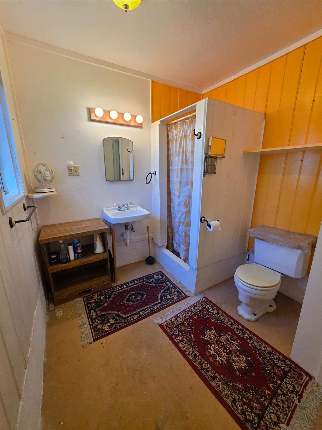 31913 Auberry Rd, Auberry, CA 93602