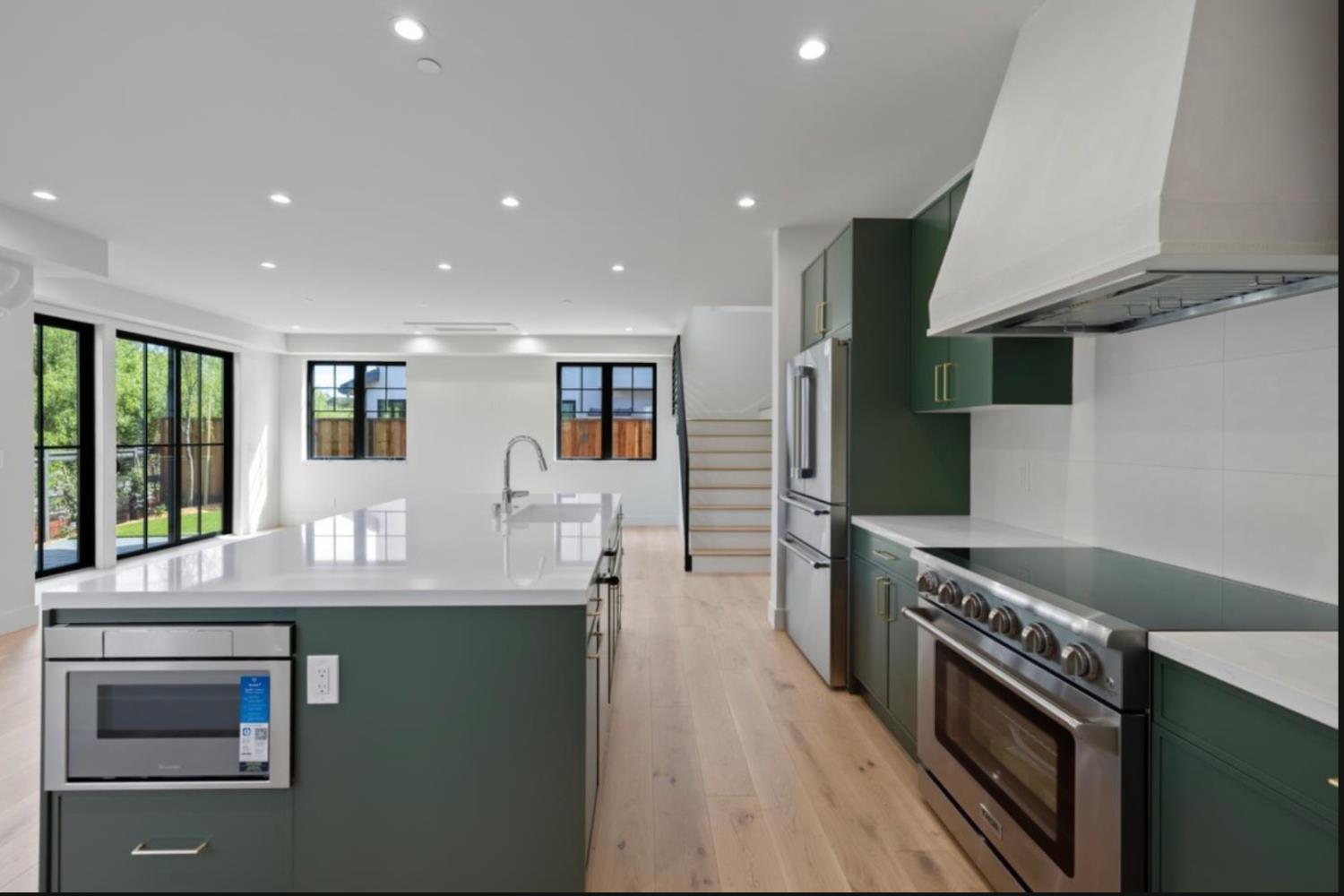 525 Creekside Ct, Half Moon Bay, CA 94019