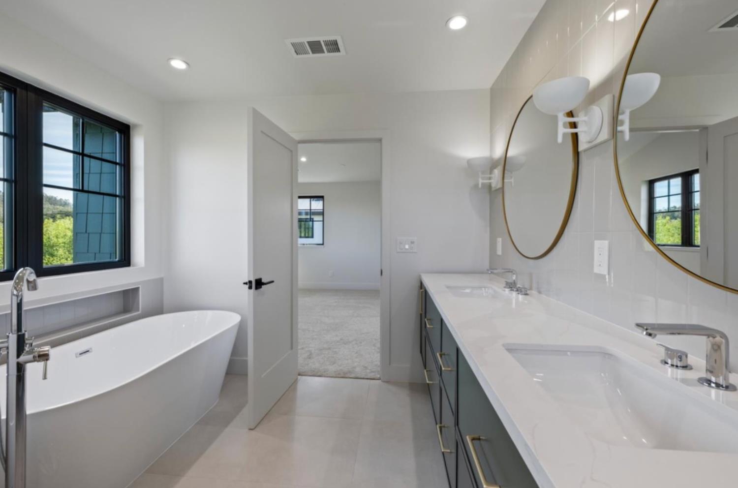525 Creekside Ct, Half Moon Bay, CA 94019