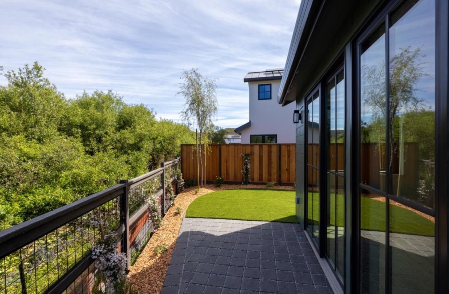 525 Creekside Ct, Half Moon Bay, CA 94019