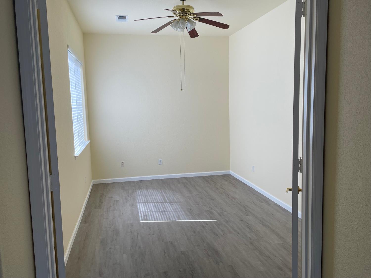 2626 E Solar Ave, Fresno, CA 93720