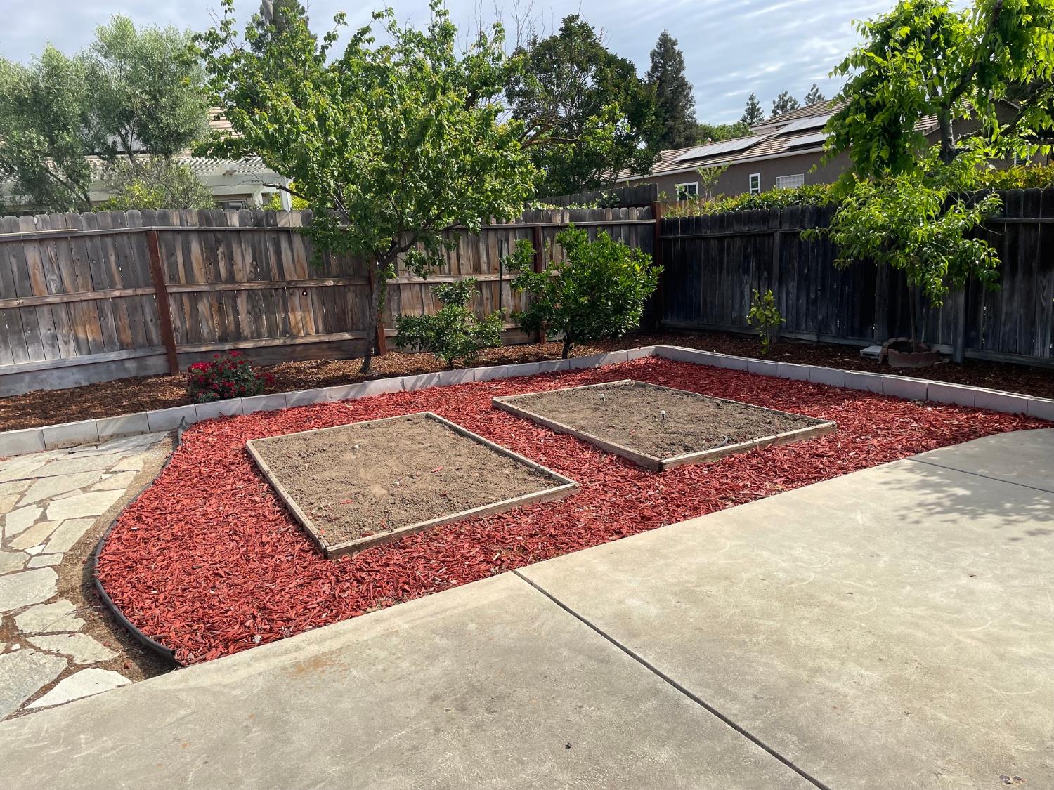 2626 E Solar Ave, Fresno, CA 93720