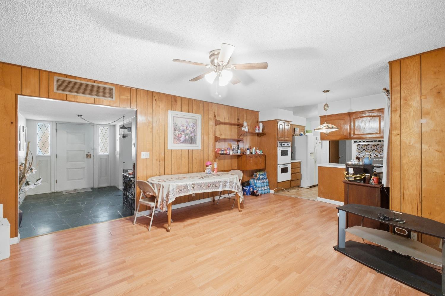 2513 Almond Ave, Sanger, CA 93657