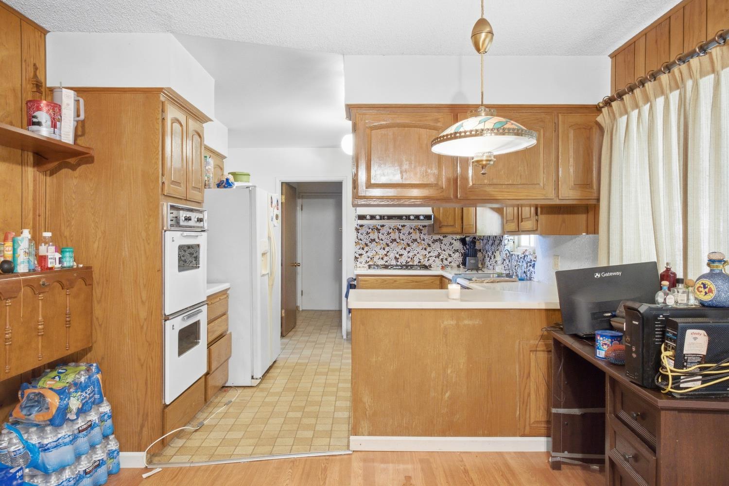 2513 Almond Ave, Sanger, CA 93657